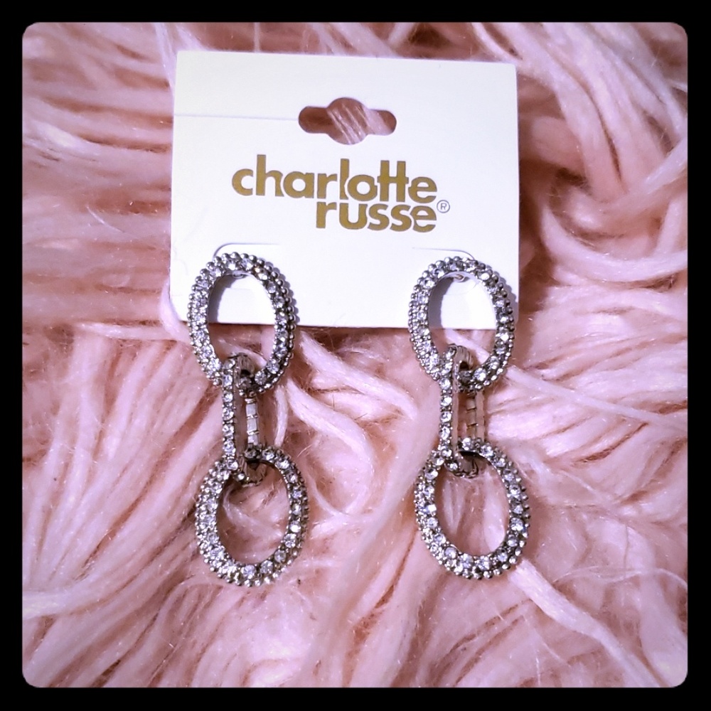 Chatlotte Russe link drop earrings